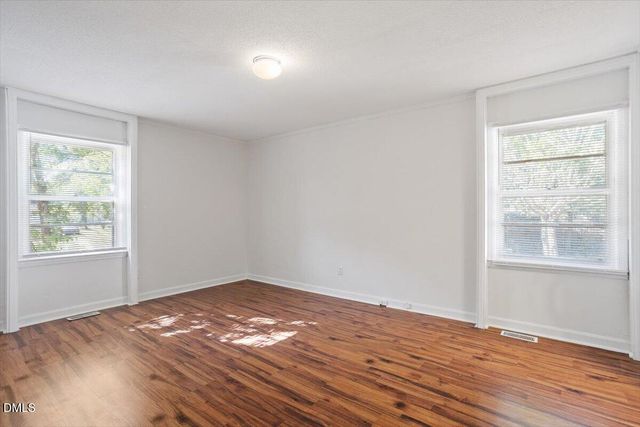 700 E Harnett Street, Dunn, NC 28334