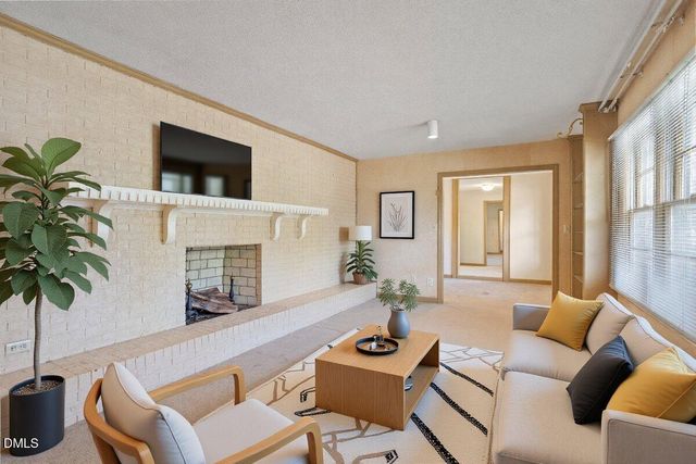 700 E Harnett Street, Dunn, NC 28334