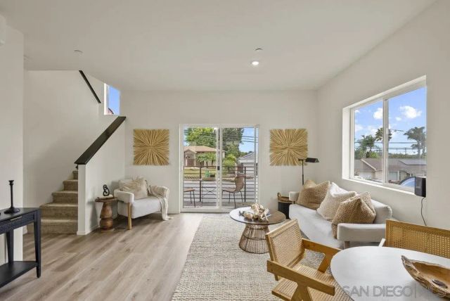 8180 Golden Ave, Lemon Grove, CA 91945