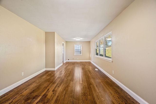 243 Greens Lake Circle, Rossville, GA 30741