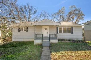 243 Greens Lake Circle, Rossville, GA 30741