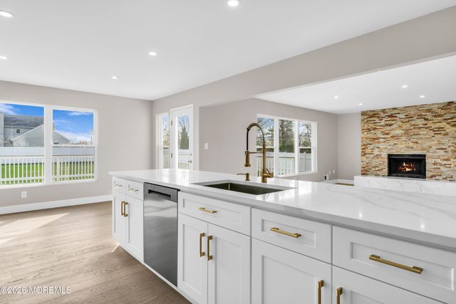 2 Fred Jahn Drive, Freehold, NJ 07728