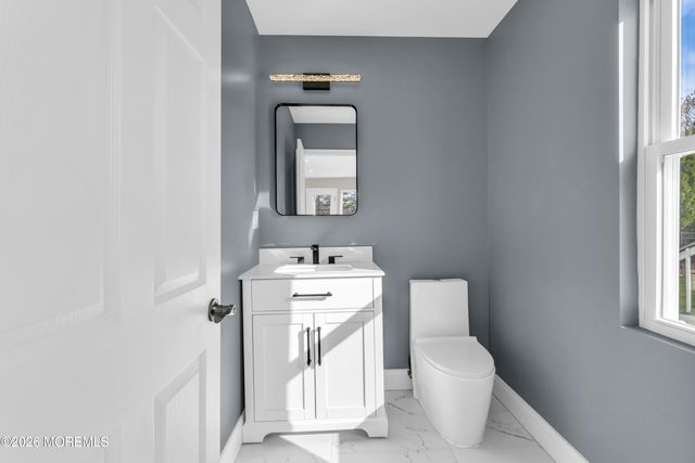 2 Fred Jahn Drive, Freehold, NJ 07728