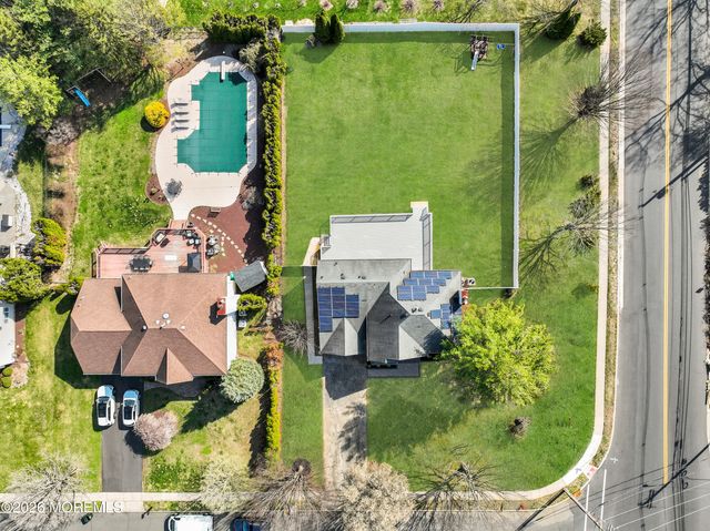 2 Fred Jahn Drive, Freehold, NJ 07728