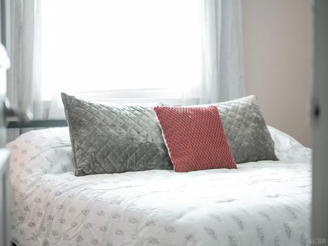 232 N Lemoore Avenue, Lemoore, CA 93245