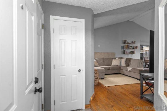 8440 Snow White, El Cajon, CA 92021