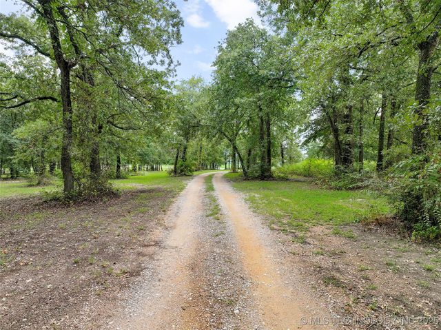 8726 State Highway 199, Ardmore, OK 73401