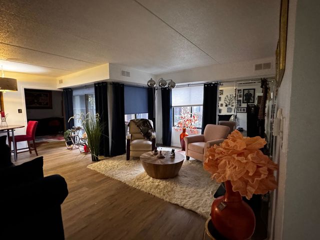 500 Park Avenue 122, Calumet City, IL 60409