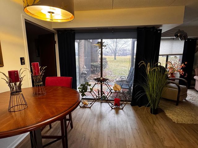 500 Park Avenue 122, Calumet City, IL 60409