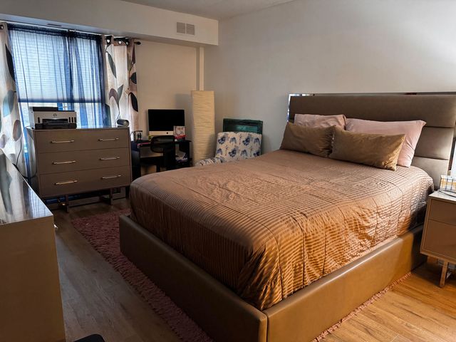 500 Park Avenue 122, Calumet City, IL 60409