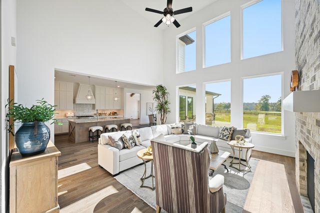 109 Bentwood Meadow Lane, Montgomery, TX 77356