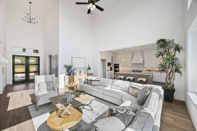 109 Bentwood Meadow Lane, Montgomery, TX 77356