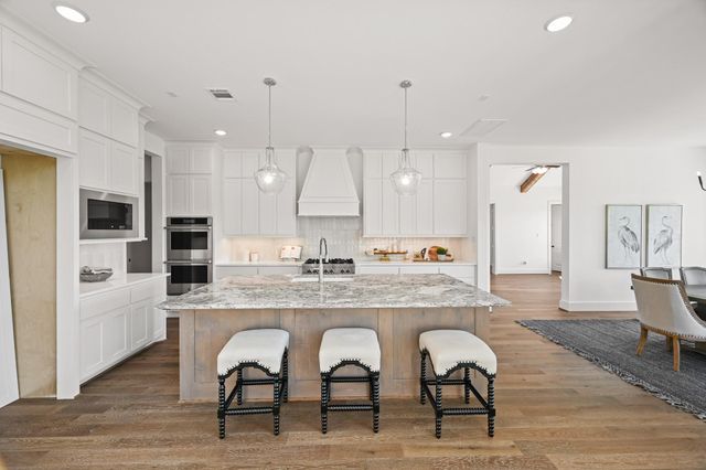 109 Bentwood Meadow Lane, Montgomery, TX 77356