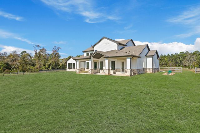 109 Bentwood Meadow Lane, Montgomery, TX 77356