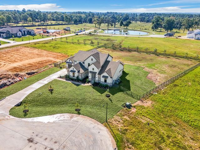 109 Bentwood Meadow Lane, Montgomery, TX 77356