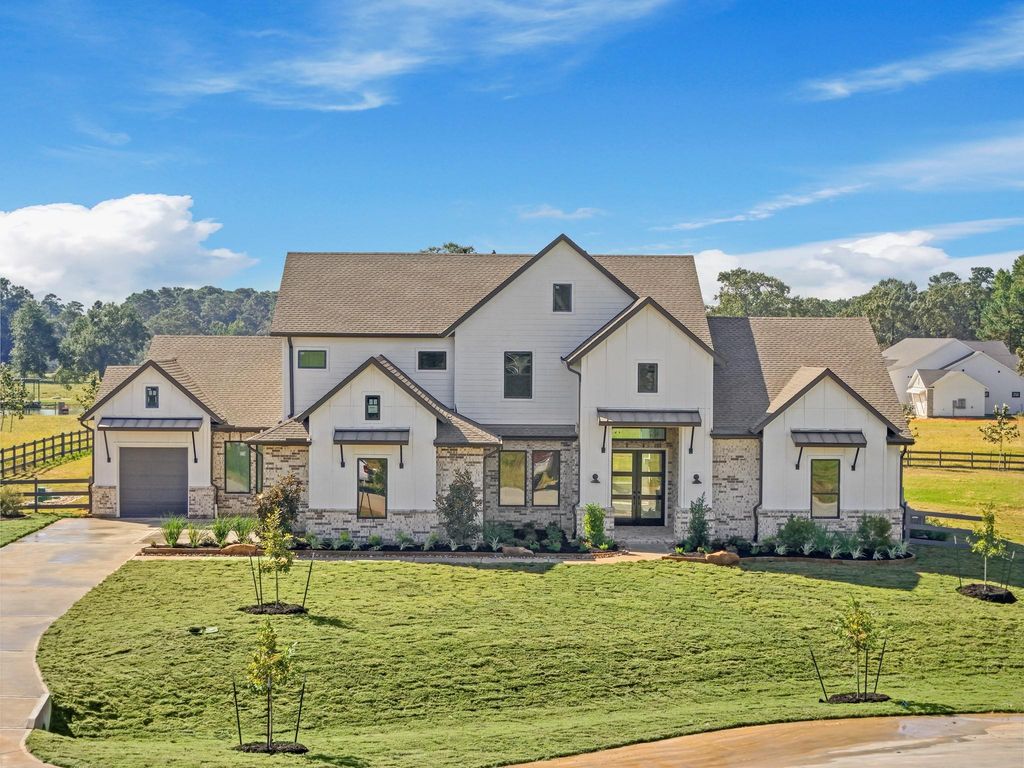 109 Bentwood Meadow Lane, Montgomery, TX 77356