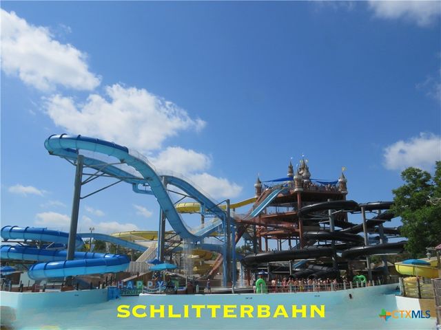 625 Glenn Drive, Canyon Lake, TX 78133