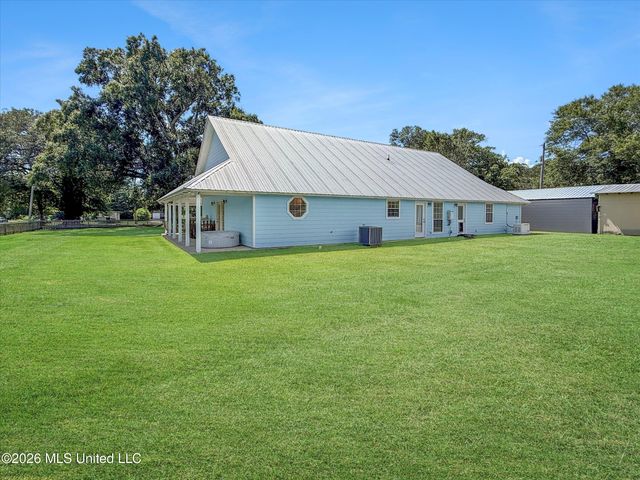 3506 Jerry Davis Road, Moss Point, MS 39562