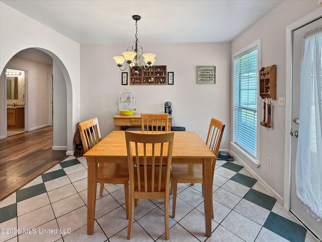 3506 Jerry Davis Road, Moss Point, MS 39562