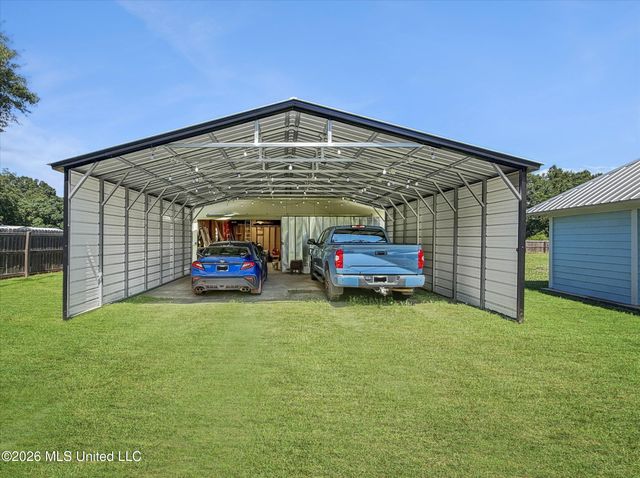 3506 Jerry Davis Road, Moss Point, MS 39562
