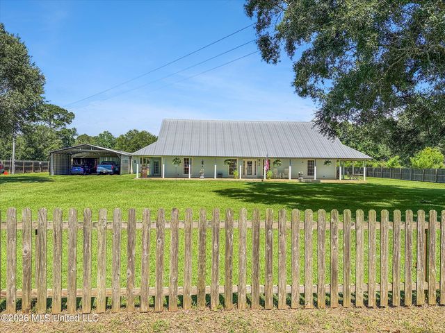3506 Jerry Davis Road, Moss Point, MS 39562