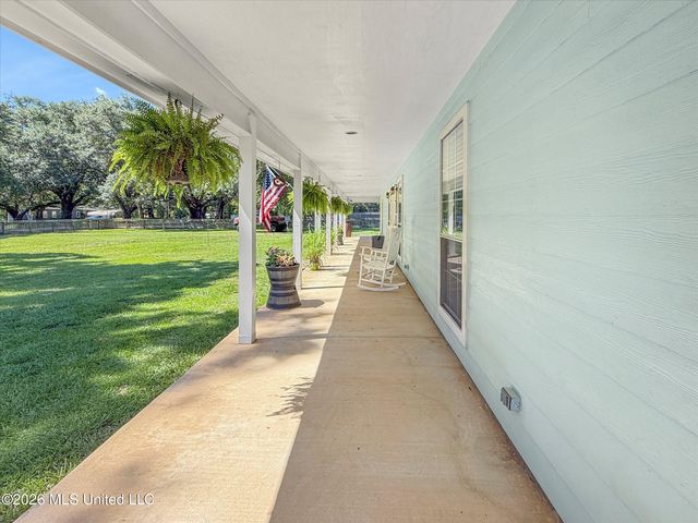 3506 Jerry Davis Road, Moss Point, MS 39562