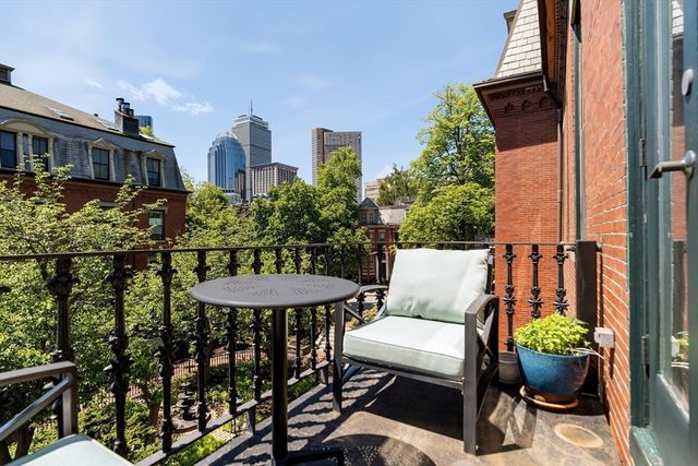 130 Appleton St 3H, Boston, MA 02116