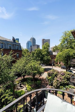 130 Appleton St 3H, Boston, MA 02116