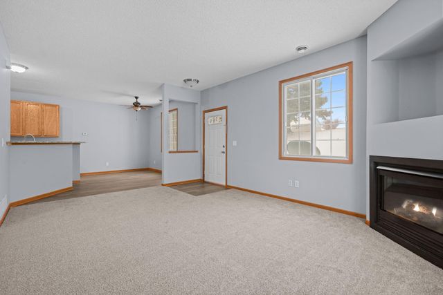 1844 Mockingbird Avenue, Shakopee, MN 55379