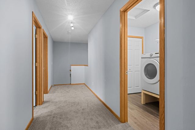 1844 Mockingbird Avenue, Shakopee, MN 55379