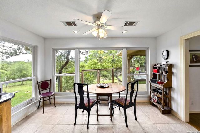 139 N Drew, Kerrville, TX 78028