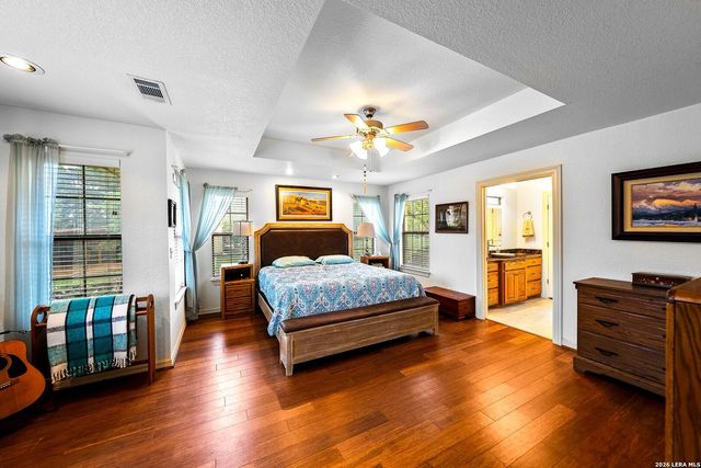 139 N Drew, Kerrville, TX 78028