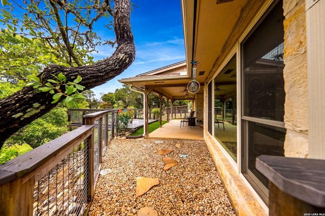 139 N Drew, Kerrville, TX 78028