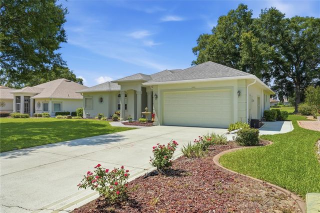 5453 GROVE MANOR, Lady Lake, FL 32159