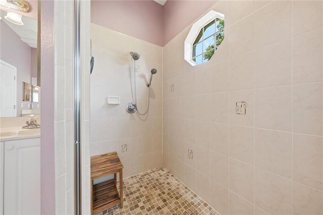 5453 GROVE MANOR, Lady Lake, FL 32159