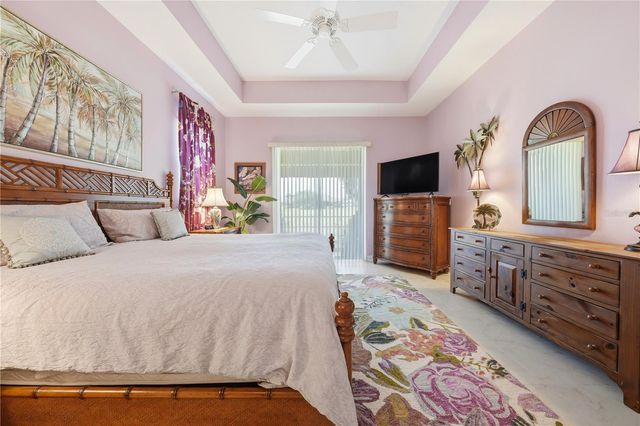 5453 GROVE MANOR, Lady Lake, FL 32159