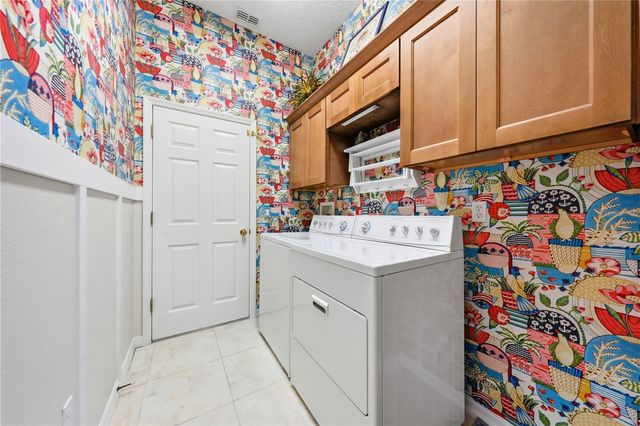 5453 GROVE MANOR, Lady Lake, FL 32159