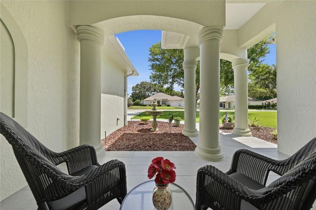 5453 GROVE MANOR, Lady Lake, FL 32159