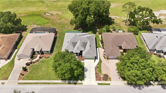 5453 GROVE MANOR, Lady Lake, FL 32159