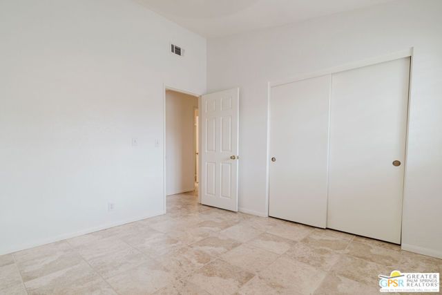 46400 Ryway Place 10, Palm Desert, CA 92260