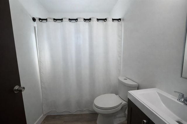 274 Florawood Street, Waterford, MI 48327