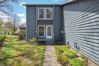 4630 Woodridge Drive #2, Eau Claire, WI 54701