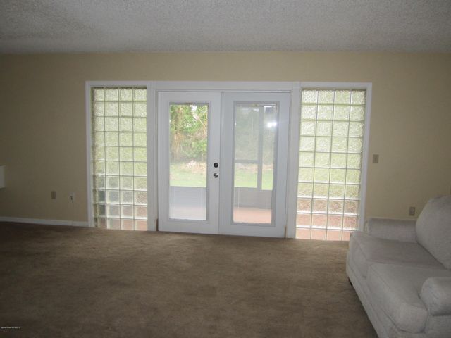 48 Bogart Place, Merritt Island, FL 32953