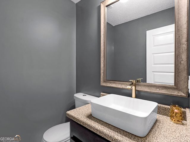 833 Parkview Court, Macon, GA 31211