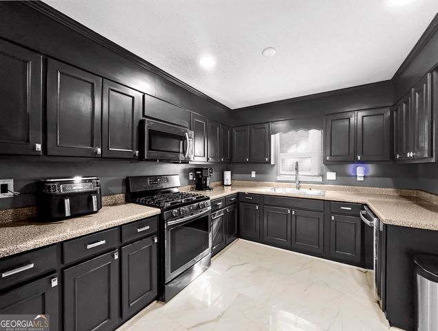 833 Parkview Court, Macon, GA 31211