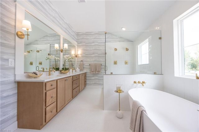 908 Koonce Ln, Chesapeake, VA 23322