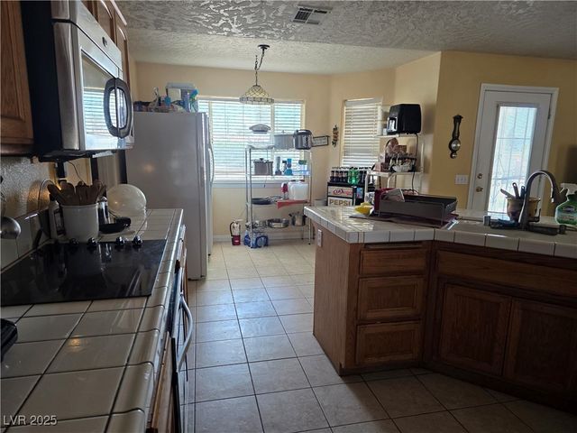 3261 Winery Road, Pahrump, NV 89048