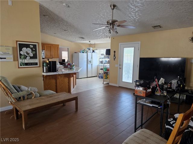 3261 Winery Road, Pahrump, NV 89048