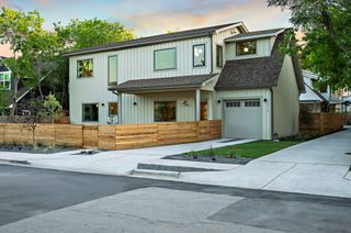 717 E 50th ST, Austin, TX 78751