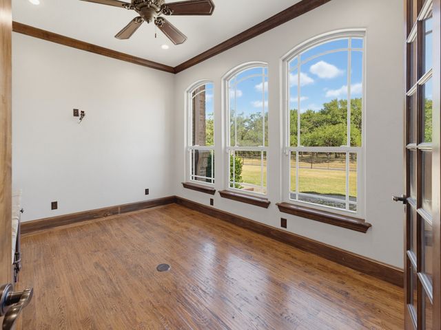 189 Hlavek Road, Decatur, TX 76234